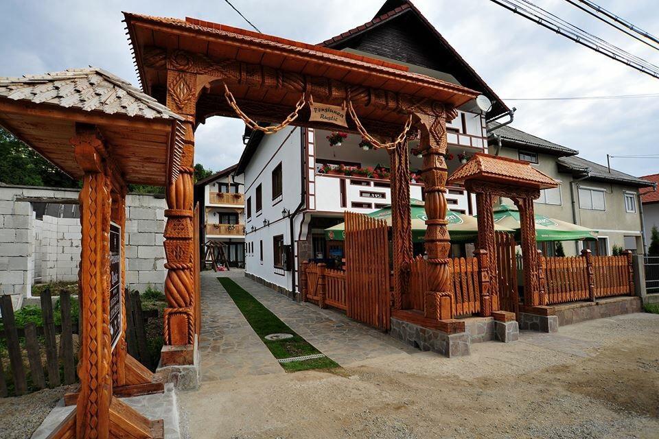 Pensiunea Rustic Borşa Esterno foto